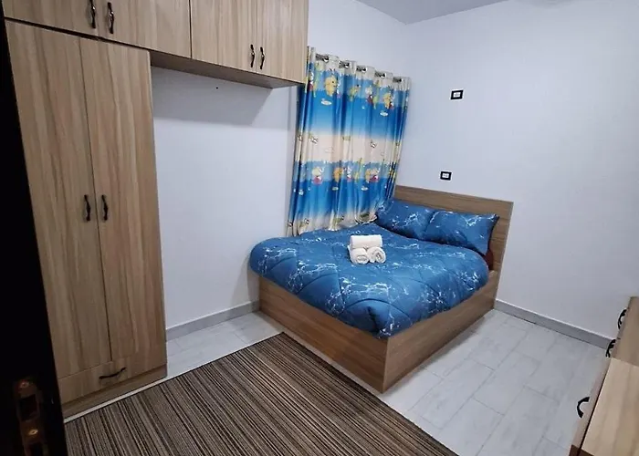 Apartman Comfortable Near The Sea Gurdaka